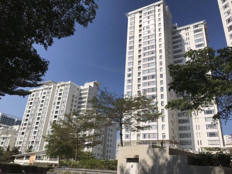 Dịch vụ đu dây lau kính