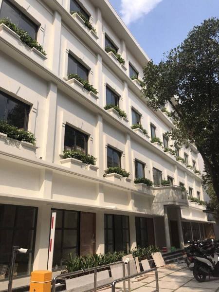 DỊCH VỤ VỆ SINH TRƯỜNG HỌC - LAO CÔNG