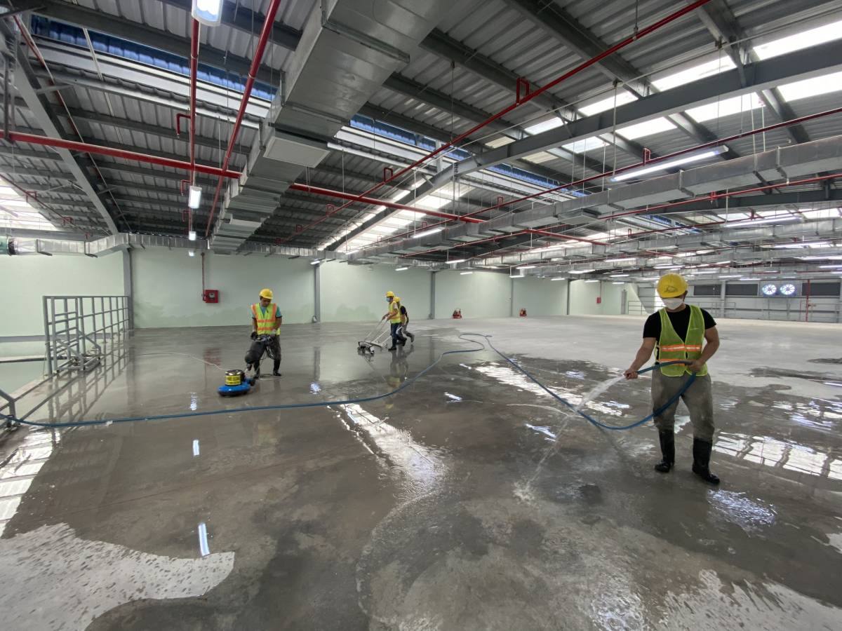 Dịch Vụ Vệ Sinh Nhà Xưởng Chuyên Nghiệp